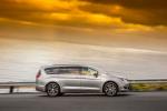 Chrysler Pacifica Limited 2016 года